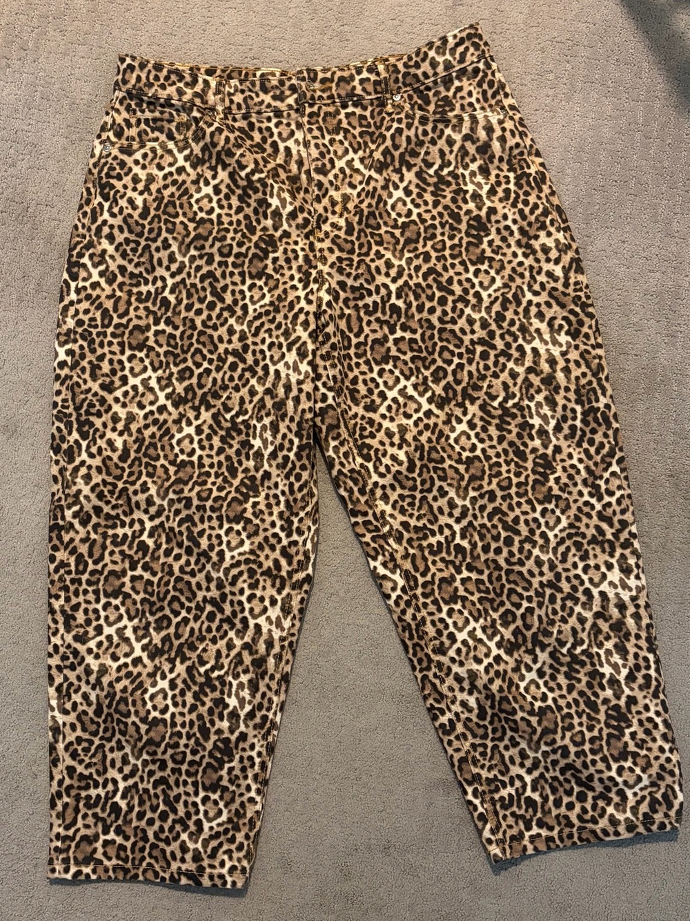LOFT Leopard Print Capri jeans- Brown/Black/Tan